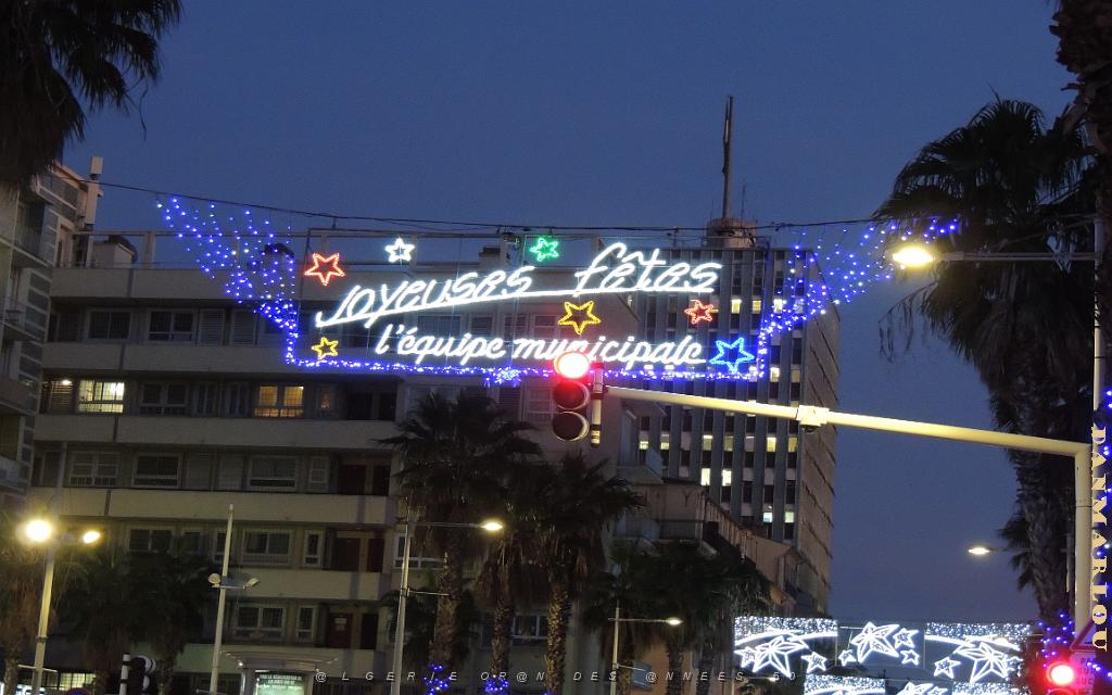 2025 11 28 TOULON EN SOIREE -  LE PORT ET ILLUMINATIONS VILLE (20).jpg